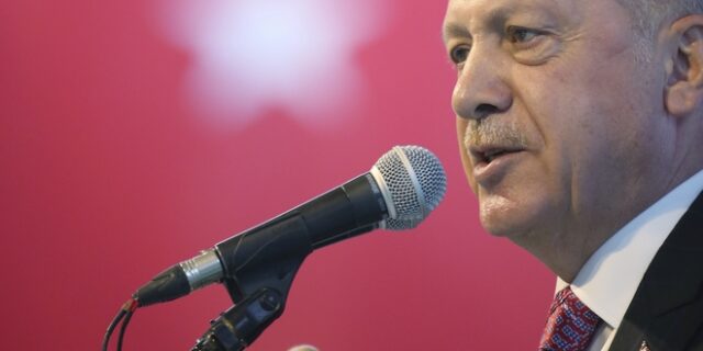 Ερντογάν: “Θα απαντήσουμε στην παραμικρή παρενόχληση του Oruc Reis”