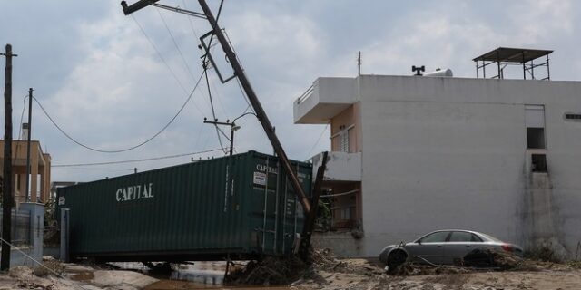 ΔΕΔΔΗΕ: Προσπάθειες αποκατάστασης του ρεύματος στην Εύβοια