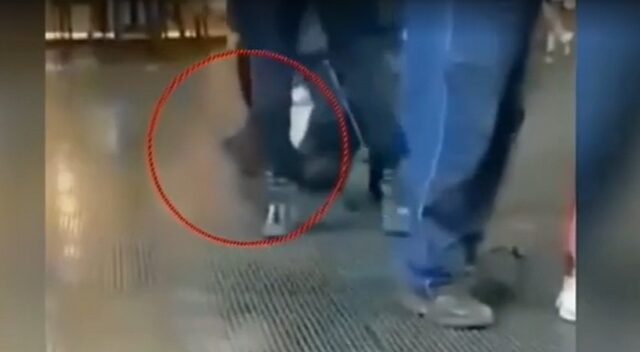 Θεσσαλονίκη: 19χρονος καταγγέλλει αστυνομική βία – “Με έπιασε από το κεφάλι, έβγαλε το γκλομπ”