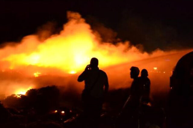 Τουρκία: Μεγάλη φωτιά στο Τσεσμέ – Εκκενώθηκαν 4 περιοχές
