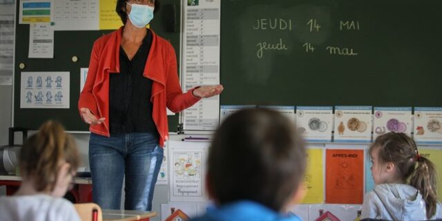 Γαλλία: “Τέλος” οι μάσκες για τους μαθητές στα δημοτικά σε περιοχές με χαμηλά ποσοστά μόλυνσης