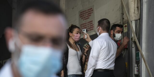 Προειδοποίηση Σύψα για κορονοϊό: “Η ισπανική γρίπη σκότωσε στο δεύτερο κύμα”