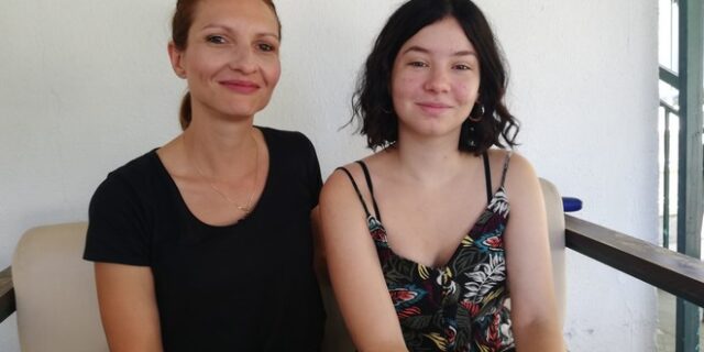 Πανελλήνιες 2020: Πολύτεκνη μητέρα και η κόρη της πέρασαν στις σχολές της επιλογής τους