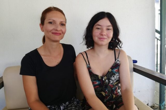 Πανελλήνιες 2020: Πολύτεκνη μητέρα και η κόρη της πέρασαν στις σχολές της επιλογής τους