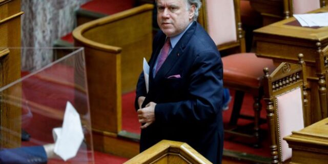 Κατρούγκαλος: Τυχόν κυβερνητικές ευθύνες στο θέμα του Αφγανιστάν θα εξεταστούν αργότερα