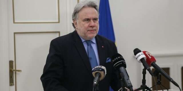 Κατρούγκαλος: “Η Βόρεια Μακεδονία, χωρίς καθυστέρηση, να εφαρμόσει τη Συμφωνία των Πρεσπών”