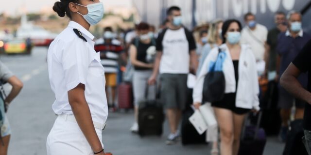 Μαγιορκίνης: Αυτές είναι οι τρεις ενδείξεις που θα φέρουν νέα μέτρα