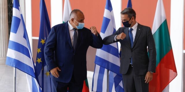 Μητσοτάκης και Μπορίσοφ υπέγραψαν τη συμφωνία για το φυσικό αέριο Αλεξανδρούπολης
