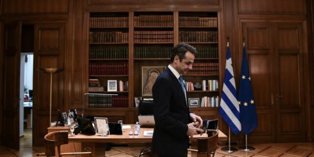 Ελληνοτουρκική κρίση: Ο Μητσοτάκης ενημερώνει τους πολιτικούς αρχηγούς