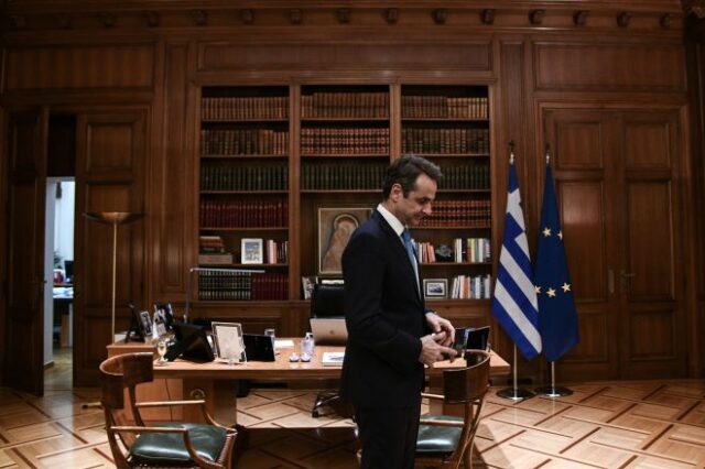 Ελληνοτουρκική κρίση: Ο Μητσοτάκης ενημερώνει τους πολιτικούς αρχηγούς