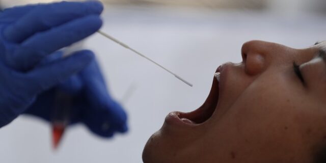 Κορονοϊός: Έρχονται νέα, ταχύτερα και φθηνότερα μοριακά τεστ σάλιου