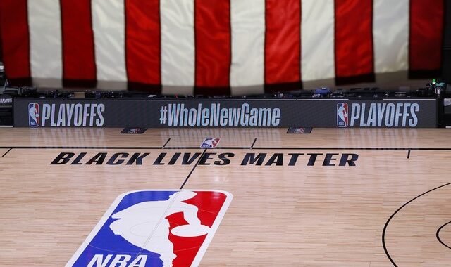 NBA: “Τσουνάμι” ενάντια στη ρατσιστική βία μετά την απόφαση των Bucks για αποχή