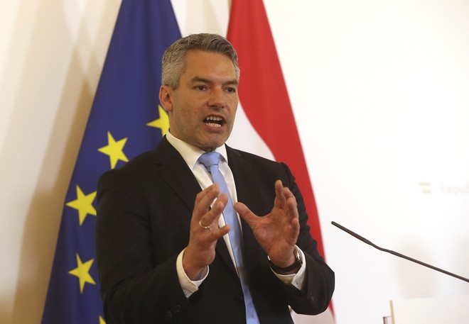 Διήμερη επίσκεψη στην Ελλάδα του Αυστριακού υπουργού Εσωτερικών Καρλ Νέχαμερ