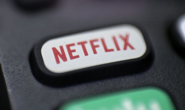 Το Netflix δοκιμάζει λειτουργία Shuffle Play για τους αναποφάσιστους