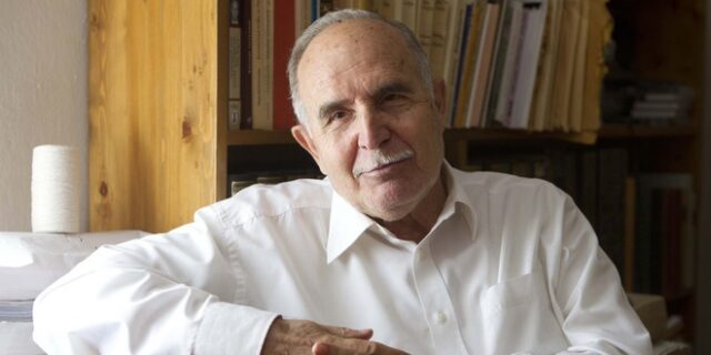 Έγινε η κηδεία του Ντίνου Χριστιανόπουλου