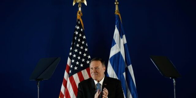 Πομπέο: “Η οικογένειά μου είναι πιο ασφαλής χάρη στον Τραμπ”