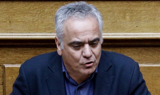 Σκουρλέτης: “Δωρεάν μάσκες και όχι πρόστιμα”