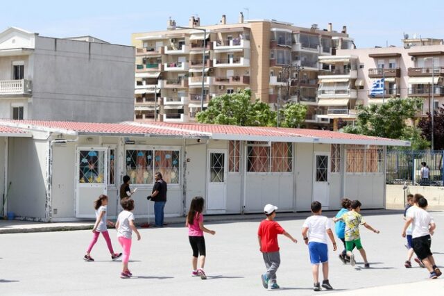 Ανοιγμα σχολείων: Τι μάσκα θα πρέπει να φορούν τα παιδιά