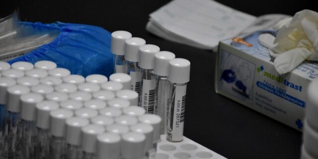 Κορονοϊός: Έκτακτα περιοριστικά μέτρα στον Αμπελώνα Λάρισας
