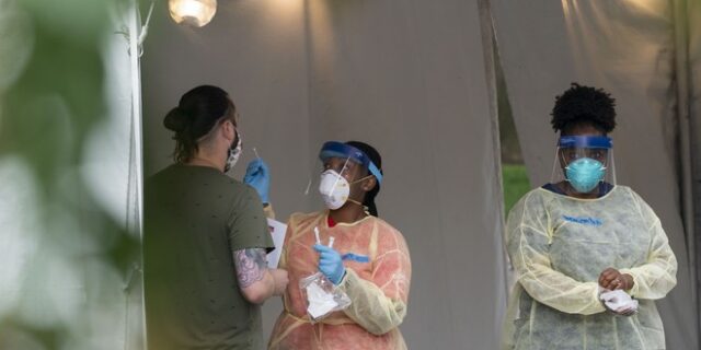 ΗΠΑ: Άλλαξαν σιωπηλά οι οδηγίες για τα τεστ – Δεν είναι απαραίτητα για επαφές κρουσμάτων