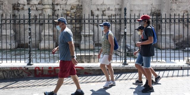 ΣΥΡΙΖΑ: “Η κυβέρνηση προσπαθεί να πείσει τους πολίτες ότι φταίνε για την έξαρση της πανδημίας”