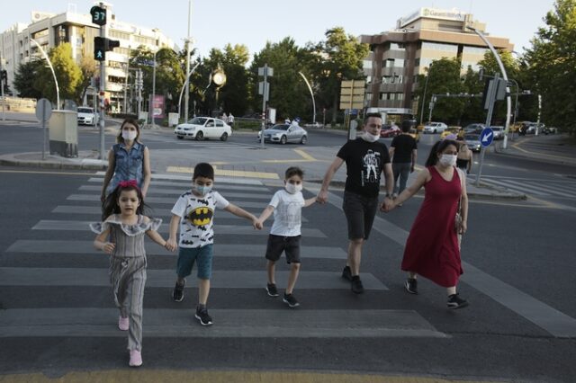Κορονοϊός: Μεγάλη αύξηση των κρουσμάτων στη Τουρκία