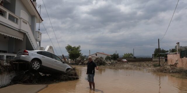 Εύβοια – Μαρτυρία στο News 24/7: “Το νερό κάλυπτε και τις γέφυρες – Μας έπιασε στον ύπνο”