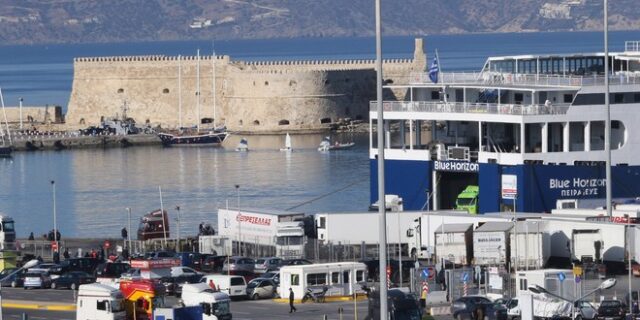 Κρήτη: Ατύχημα σε πλοίο στο λιμάνι του Ηρακλείου – Τέσσερις τραυματίες