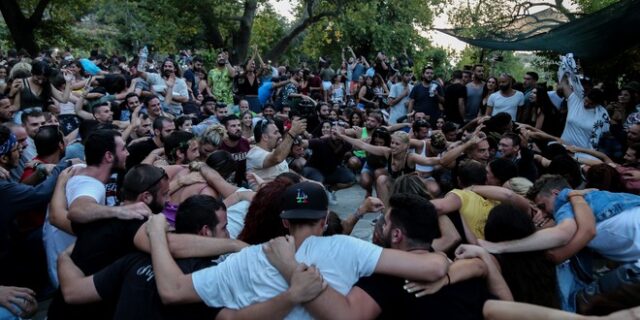 Ο κορονοϊός δεν είναι για τα πανηγύρια