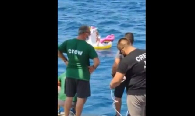 Οι δικαστές του Facebook και οι “κακοί γονείς” – Η αλήθεια για το παιδάκι στην παραλία του Αντιρρίου