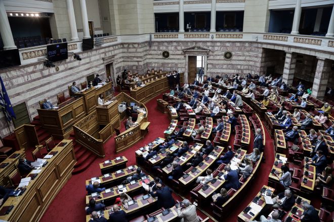 Βουλή: Κύρωση των συμφωνιών για τις ΑΟΖ με Αίγυπτο και Ιταλία