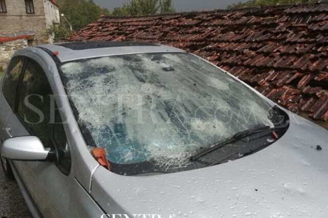 Καστοριά: Έριξε χαλάζι σε μέγεθος μπάλας τένις – Μεγάλες ζημιές