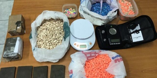 Εξάρχεια: Εξαρθρώθηκε συμμορία διακίνησης ναρκωτικών