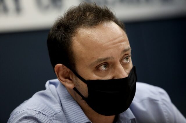 Μαγιορκίνης: Ο κορονοϊός δείχνει ισχυρή αντοχή στα μέτρα