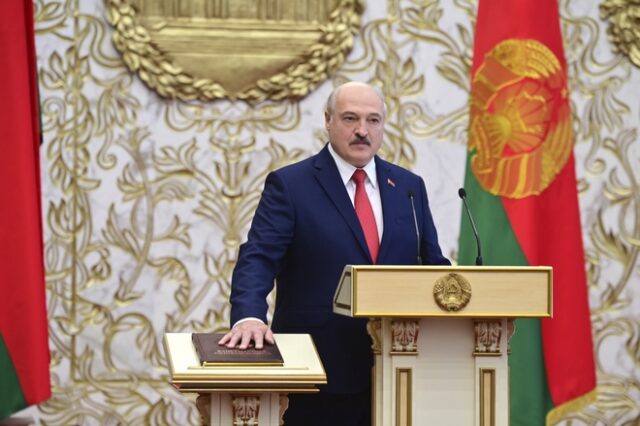 ΕΕ: Δεν αναγνωρίζει τον Λουκασένκο ως Πρόεδρο της Λευκορωσίας