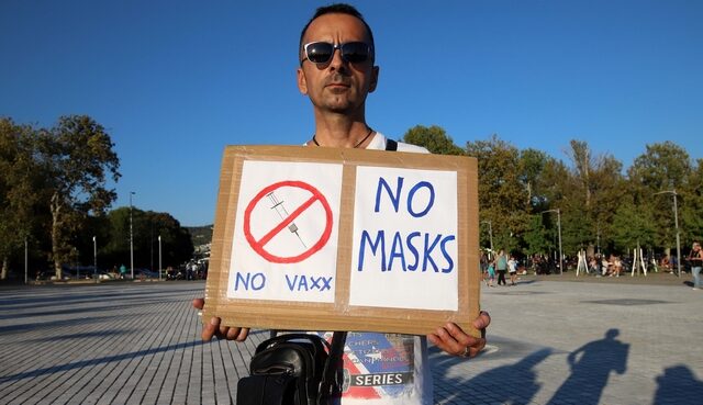 Κικίλιας για τους αρνητές της μάσκας: “Να πάνε στα νοσοκομεία Παίδων να πειστούν”