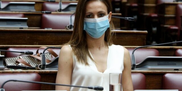 Αχτσιόγλου: ”Καμία ανοχή στην κουλτούρα βιασμού”