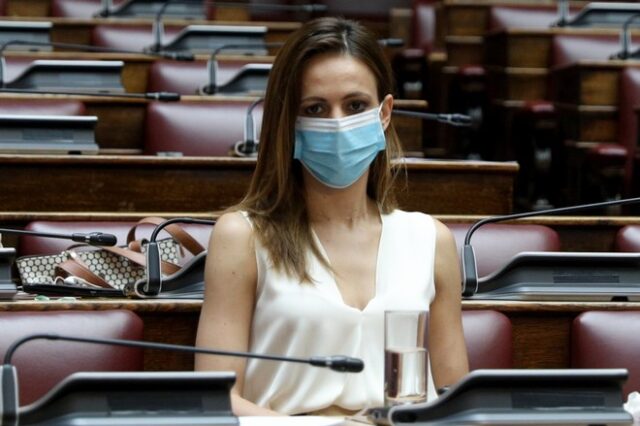 Αχτσιόγλου: ”Καμία ανοχή στην κουλτούρα βιασμού”