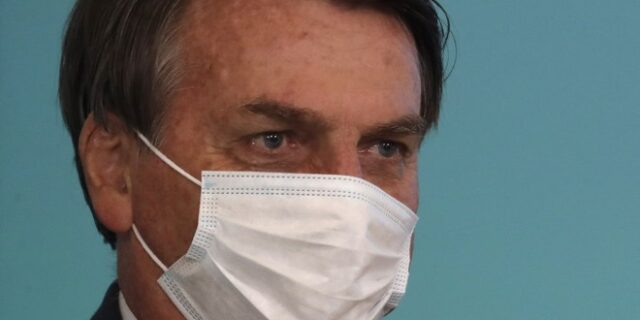 Μπολσονάρου για κορονοϊό: “Τρελό” να επιβάλλονται ξανά lockdowns