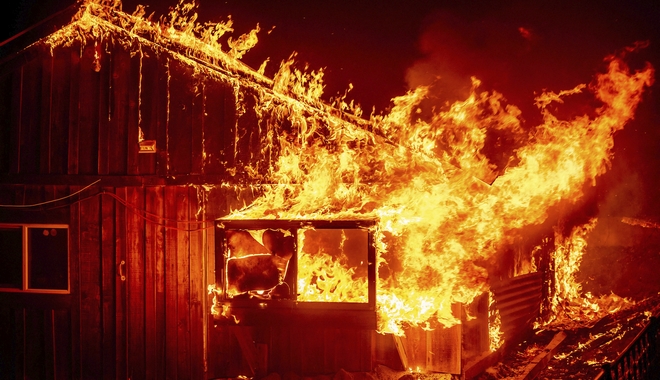 ΗΠΑ: Άλλοι τρεις νεκροί από τις φωτιές στην Καλιφόρνια