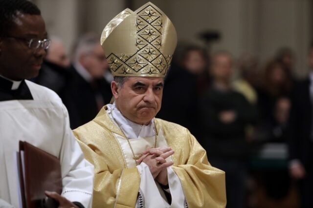 Βατικανό: Παραιτήθηκε καρδινάλιος στη σκιά οικονομικού σκανδάλου