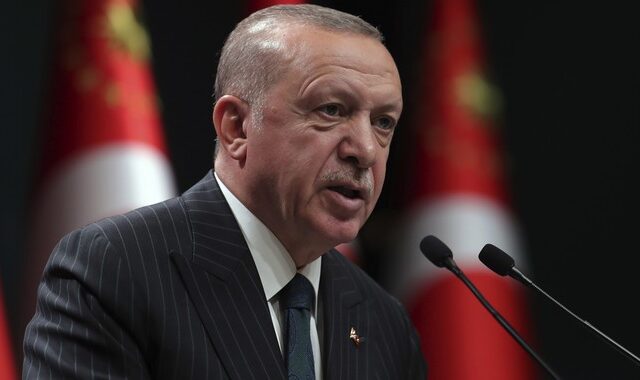Ερντογάν: “Δεν θα μας περιορίσουν με απειλές στις παραλίες μας”