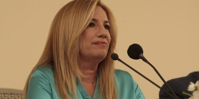 Η συνέντευξη τύπου της Φώφης Γεννηματά – LIVE EIKONA
