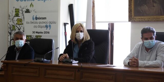 Γεννηματά: ”Η κυβέρνηση άφησε το ΕΣΥ στην τύχη του”