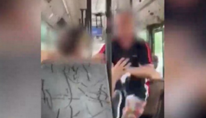 Κορονοϊός: Ηλικιωμένος επιτέθηκε σε νεαρό που δεν φορούσε μάσκα στο λεωφορείο