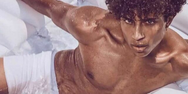 Ηρακλής Τσουζίνοβ: Όλα τα video-clip στα οποία έχει παίξει το φαβορί του GNTM 3