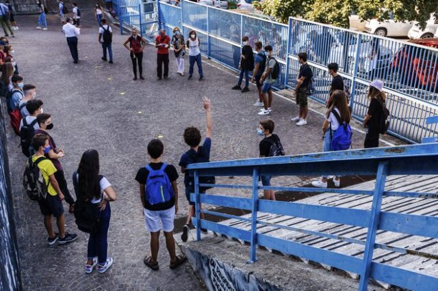 Κορονοϊός – Ιταλία: Σταθερά πάνω από 1.700 νέα κρούσματα ημερησίως