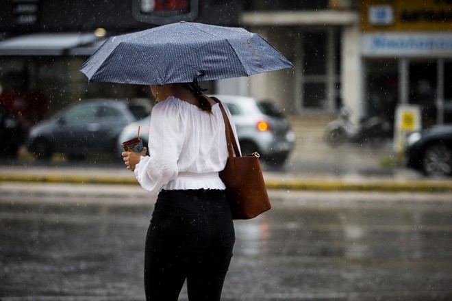 Έκτακτο δελτίο επιδείνωσης καιρού – Βροχές, καταιγίδες μέχρι και χαλάζι