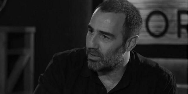 Φίλος του Αντώνη Κανάκη πέθανε από κορονοϊό – “Προσπαθώ ακόμα να το χωνέψω”
