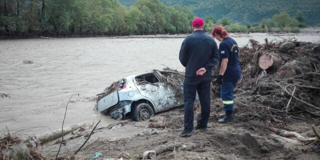 Ιανός: Άκαρπες οι έρευνες για την αγνοούμενη οδηγό στο Μουζάκι – Σχεδόν 1.000 διασώσεις